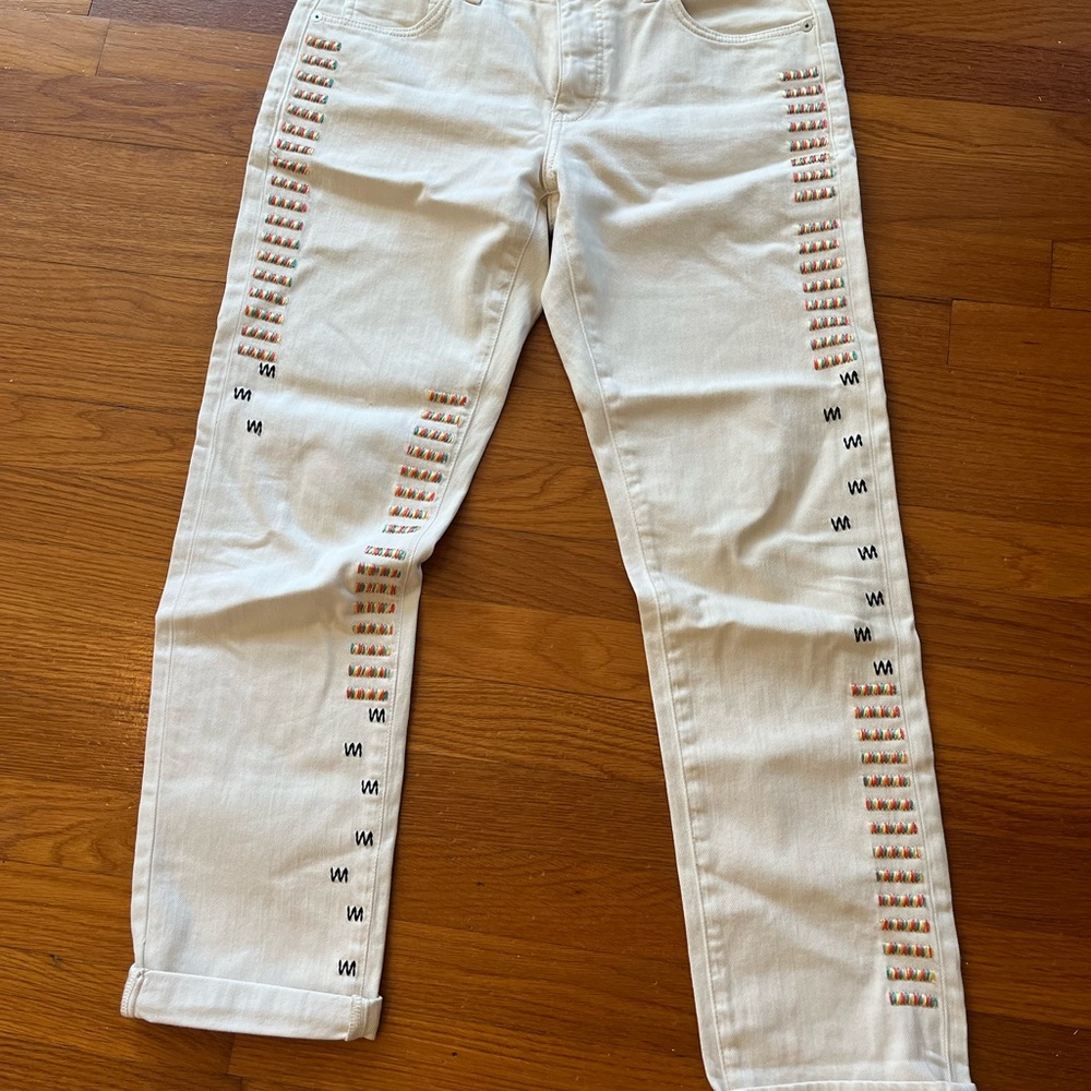 White Jeans with Embroidered Accents